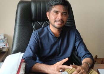 Rovik Afifudin, Anggota DPRD Maluku