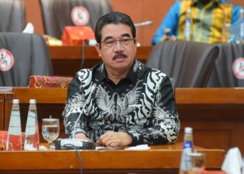 Hendrik Lewerissa, Gubernur Maluku