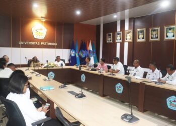 Rektor Unpatti dan Kemenkumham menggelar rapat bersama bahas kolaborasi Dies Natalis Unpatti.