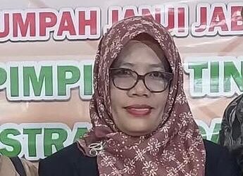 Pelaksana Tugas (Plt) Kepala Dinas Kesehatan SBT, Punira Kilwalaga