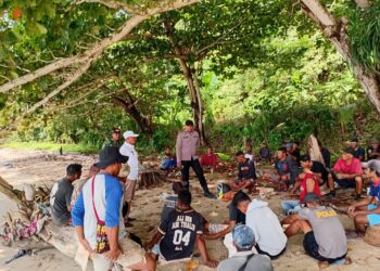 Sosialisasi bahaya miras di Kesui Watubela, SBT