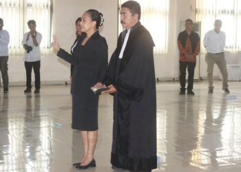 Farah Christina Noya Resmi Jabat Dekan Fakultas Kedokteran Unpatti 2025–2029