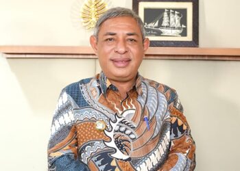 Bupati MBD, Benyamin Th. Noach