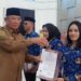 Bupati Maluku Tenggara Serahkan SK CPNS, Tekankan Tugas ASN Melayani Rakyat