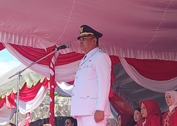 Bupati Malra, Thaher Hanubun