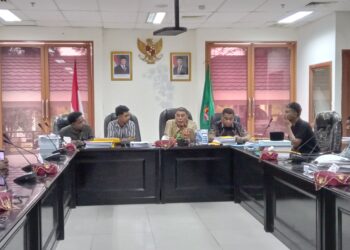 Mahasiswa bertemu DPRD Maluku