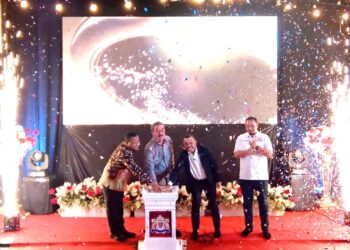 Gubernur Maluku buka kantor Kadin Maluku