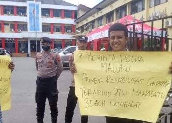 Pemuda ICMI Demo, Tuntut Penyelidikan Dugasn Mangkraknya Proyek Terarium Namalatu Beach