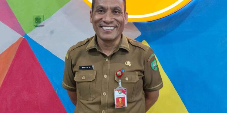 Kepala Dinas Kesehatan Malra, Muchsin Rahayaan