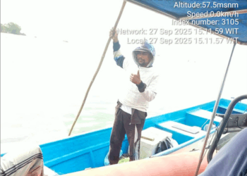 Nelayan Aru yang ditemukan selamat