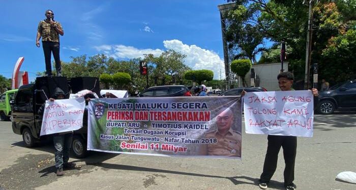 Demo AMATI di Kejati Maluku, Rabu (29/10/2025).