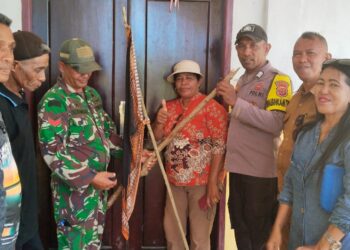 Polsek Leksula Akhiri Konflik Lahan Sekolah di Desa Mepa Buru Selatan