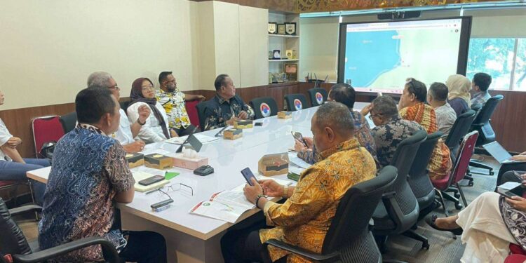 Bupati Malra, Thaher Hanubun berkunjung ke BNPP RI