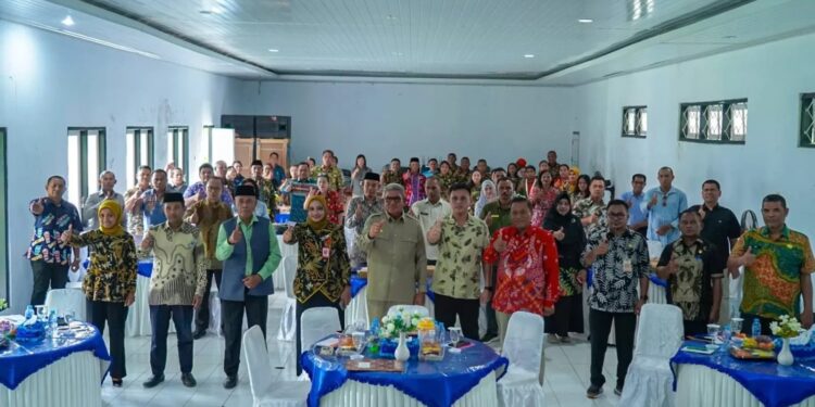 Bupati Malra, Thaher Hanubun