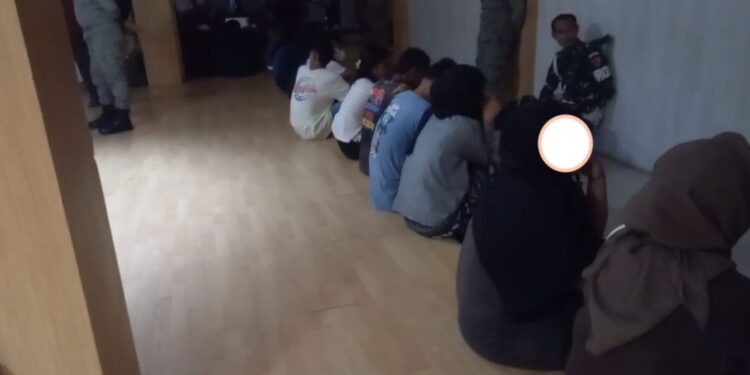 Pasangan bukan suami istri yang terjaring operasi pekat di Kota Ambon