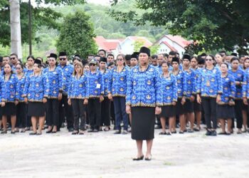 Upacara hari KORPRI di MBD