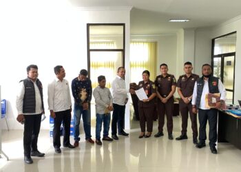 Foya-foya Pakai Dana Desa, Pj Kades Ainena Ditahan Kejari SBT