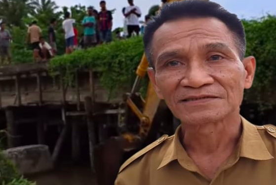 Wakil Bupati Kepulauan Aru, Mohamad Djumpa