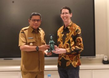 Australia Dukung Restorasi Mangrove di Ambon Lewat Direct Aid Program