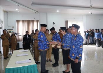 Kukuhkan 183 PPPK Paruh Waktu, Ini Pesan Bupati Aru