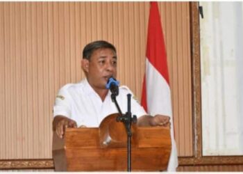 Bupati MBD, Benyamin Noach