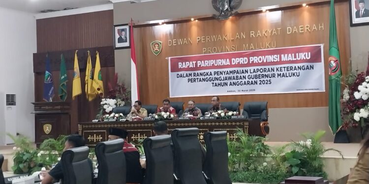 Rapat paripurna DPRD Maluku soal LKPJ Gubernur Maluku.