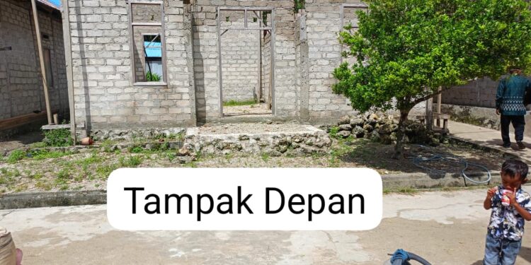 Proyek Posyandu Desa Effa, SBT yang belum juga tuntas.