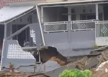 Longsor Terjang BTN Gadihu Indah Ambon: 1 Rumah Terseret Jurang 20 Meter, 53 Jiwa Terdampak